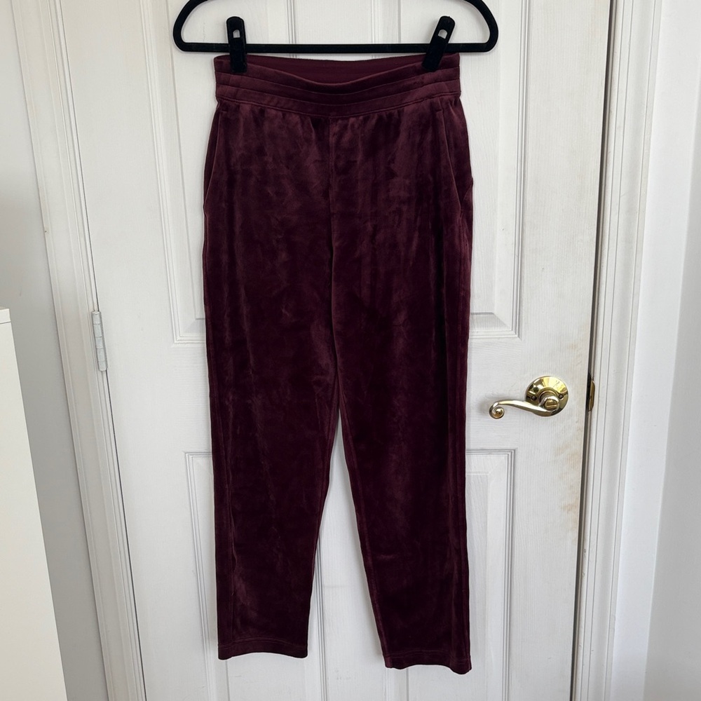 Lululemon Velvet Scuba Straight-Leg Pant 7/8 Length
